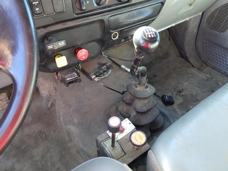 2007-ford-f650-image-29