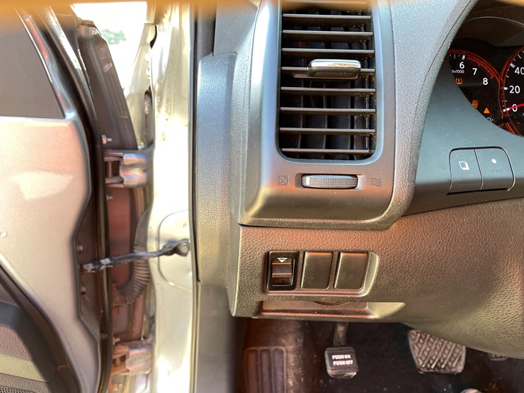#108-•-2009-nissan-altima-(has-wi-title)-image-59