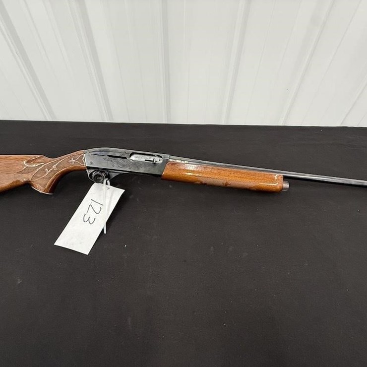 Remington 1100 LW 20 gauge Shotgun