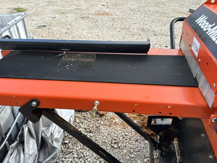 #103a-•-2024-wood-mizer-edger-image-9