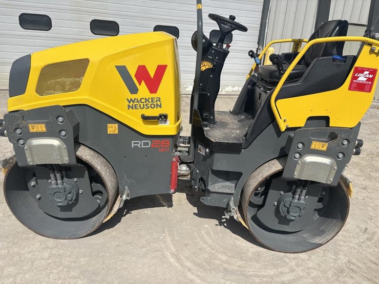 #5056-•-2019-wacker-neuson-rd28-smooth-drum-roller-image-8