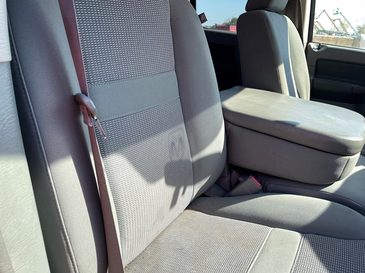 2008-dodge-ram-1500-image-64