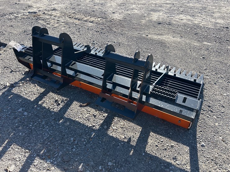 #74-•-72”-skid-steer-land-leveler-image-3