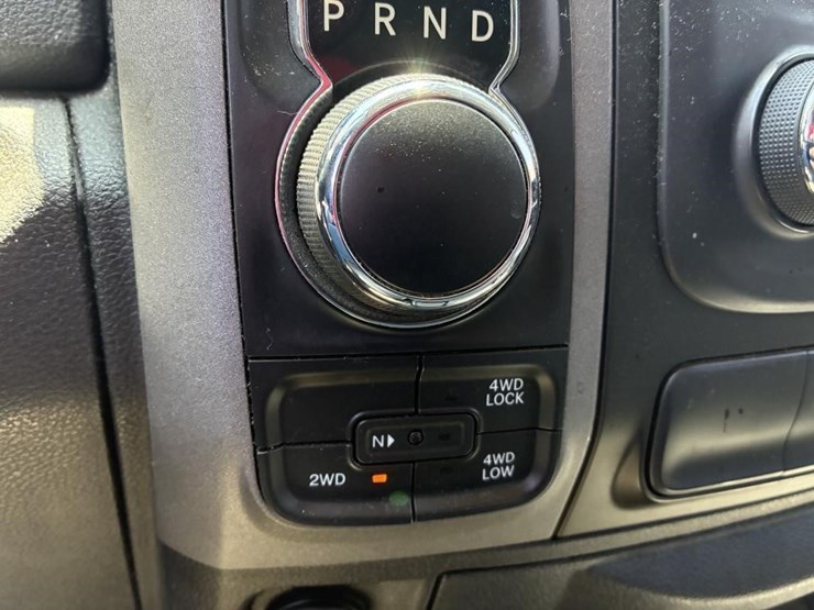 2016-dodge-ram-1500-image-14