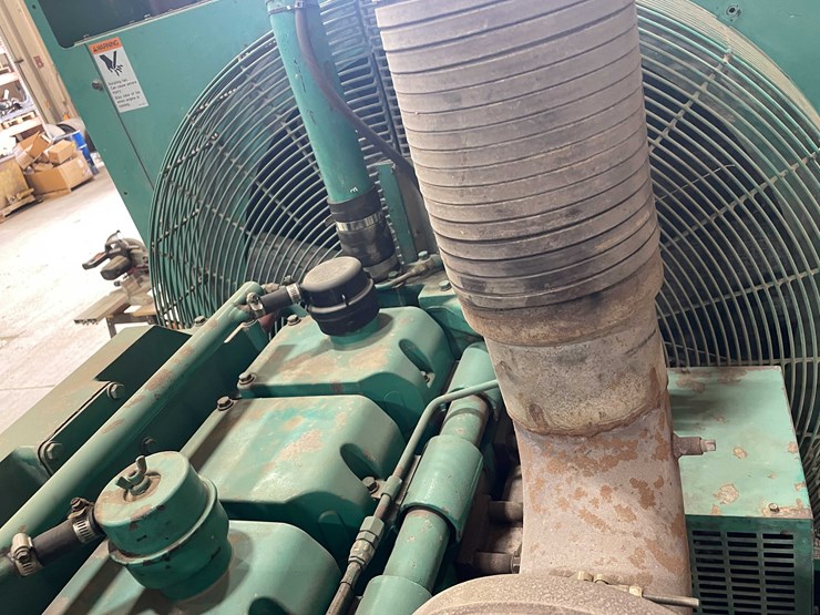 #8615-•-1999-cummins-dfeh-generator-(aps)-image-101
