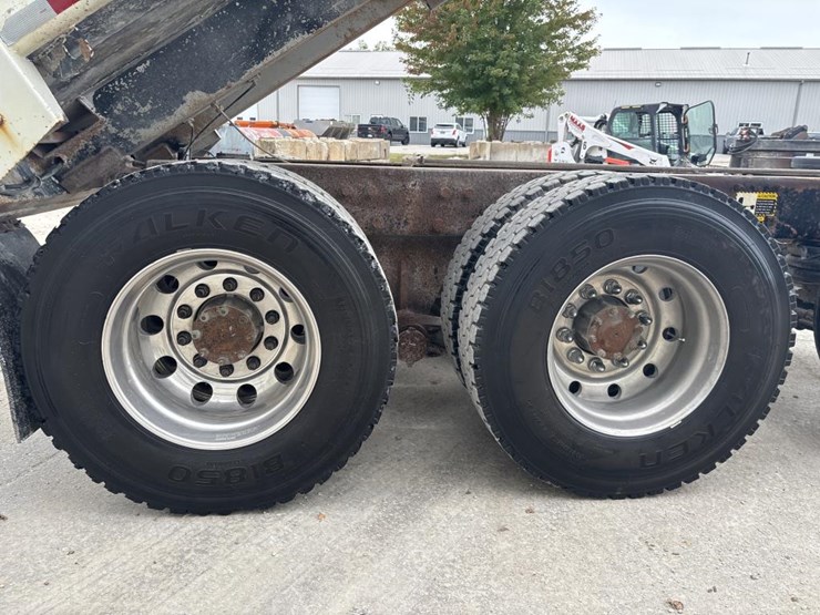 mack-rd688s-image-76