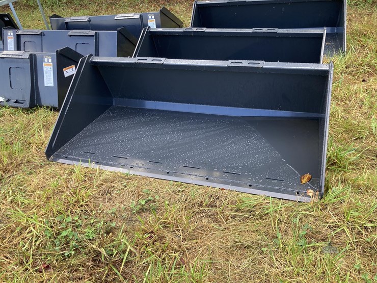 wolverine-tdb-11-72w-74"-skid-steer-bucket-image-1
