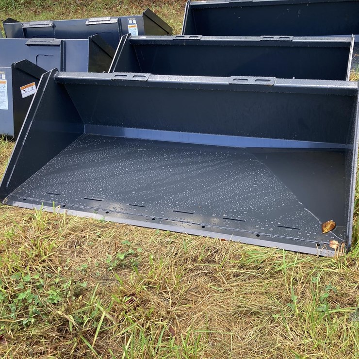 WOLVERINE TDB-11-72W 74" SKID STEER BUCKET