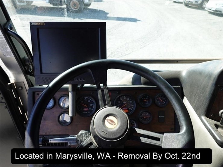 2009-peterbilt-pb320-image-42