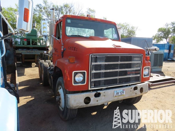 1987-international-s2300-image-2