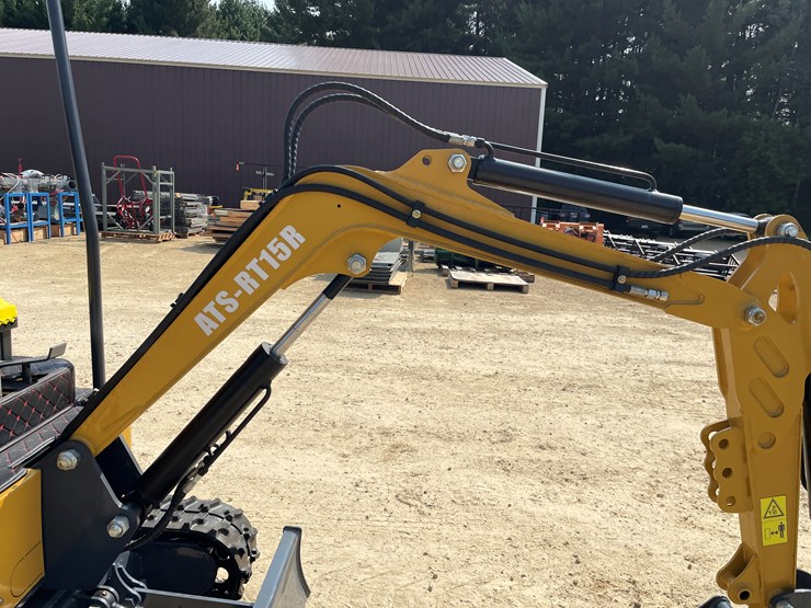 #212-•-new-rt15r-mini-excavator-image-17