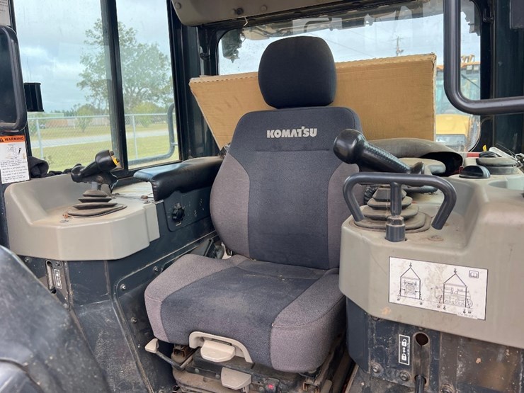 2021-komatsu-d39px-24-image-30