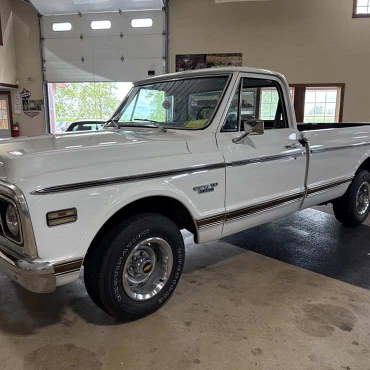 #1389 • 1970 Chevrolet CST/10 Pickup Truck