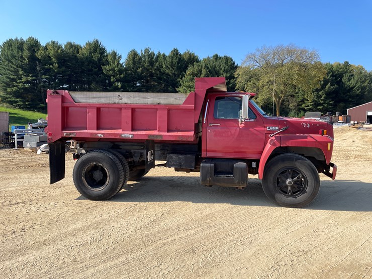 ford-f800-image-4