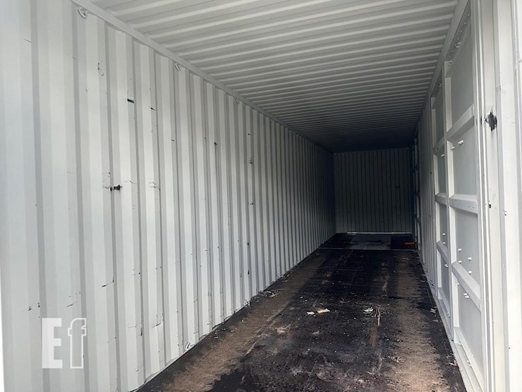 unknown-8'x40'x9.5'-high-cube-shipping-container-image-7