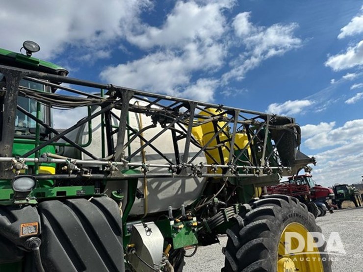 2012-john-deere-4940-image-17