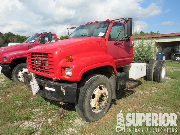 (x)-(14-15)-2001-gmc-c6500-s/a-cab-&-chassis,-vin--image-1