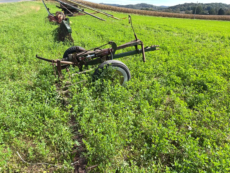 john-deere-11-image-4