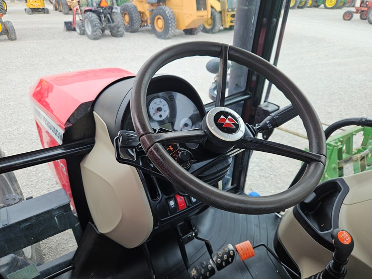 2020-massey-ferguson-6713-image-16