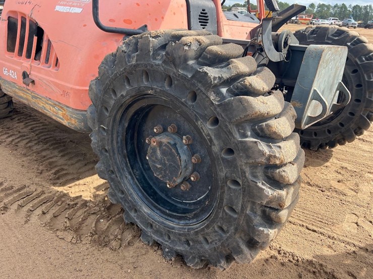 2006-jlg-g6-42a-image-16
