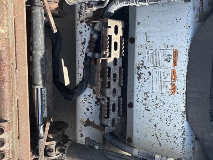 2019-bobcat-t650-image-32