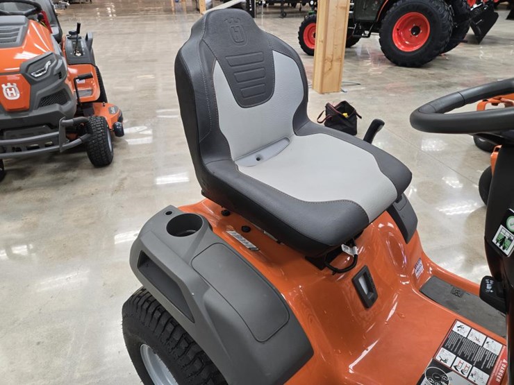 #1784-•-husqvarna-ts142l-lawn-mower-image-11