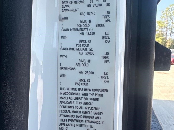 2018-kenworth-t880-image-23