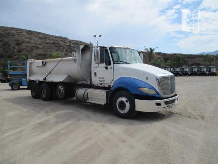 2014-international-prostar-image-2