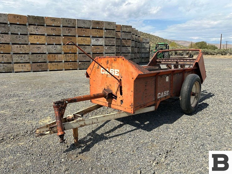 case-manure-spreader-image-2