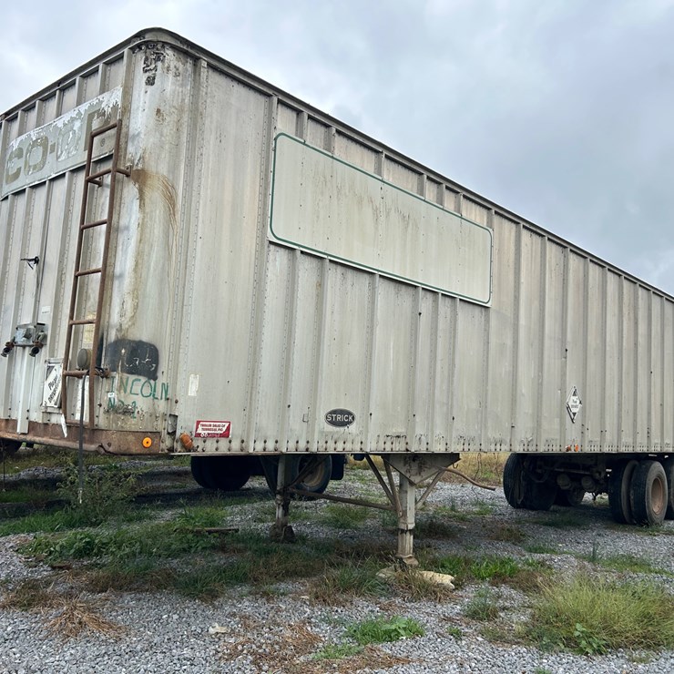 STRICK TRAILER