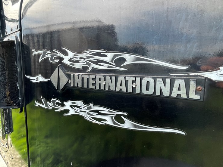 #4421-•-international-eagle-grain-truck-(no-title)-image-9