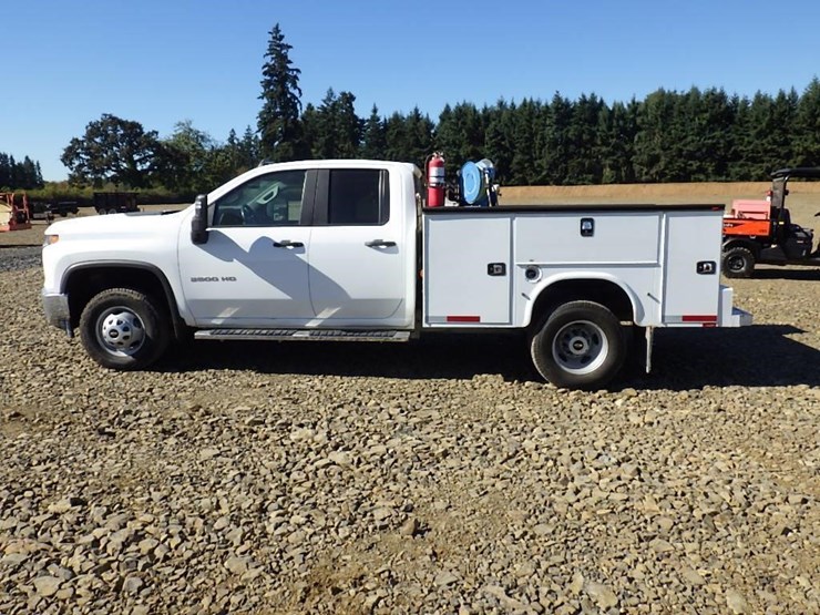 chevrolet-3500hd-image-8