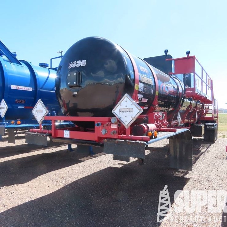 (x) (4-41) 2014 WORLEY T/A 5500-Gal Acid Transport