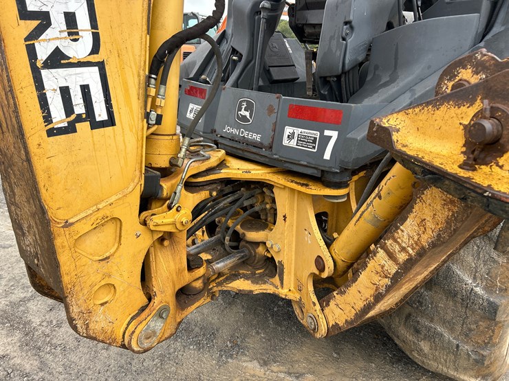 deere-310sg-image-16