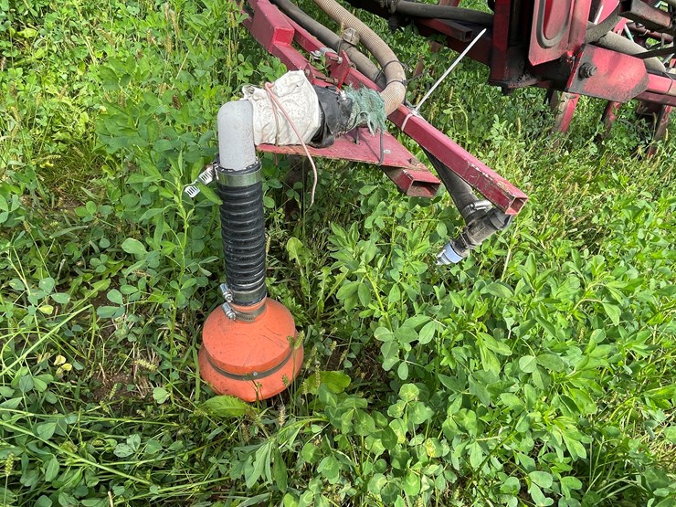 #4427-•-boom-sprayer-image-17