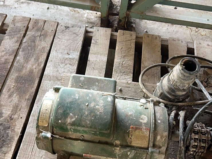 220-single-phase-pump-with-fittings-image-10