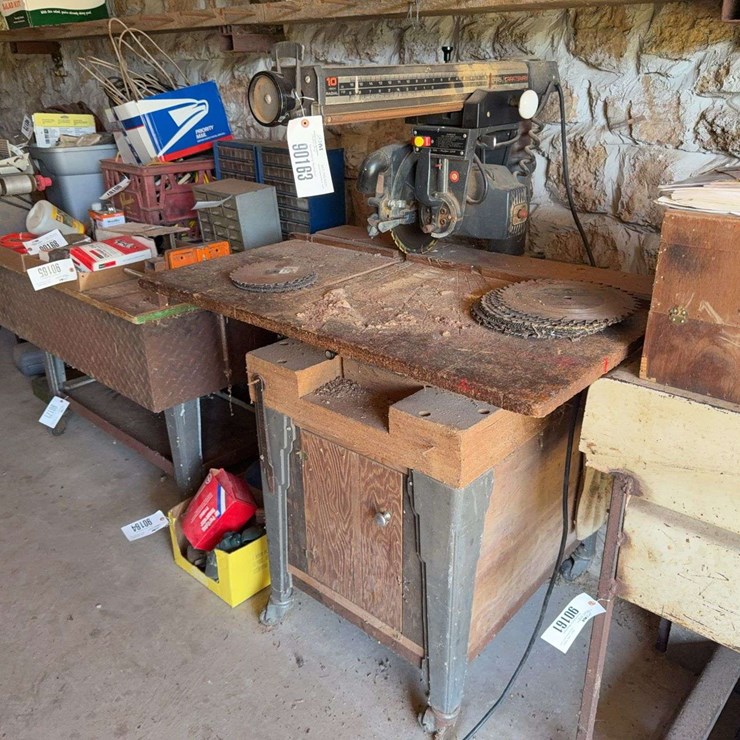 Craftsman 10 inch radial arm saw on rolling Cart