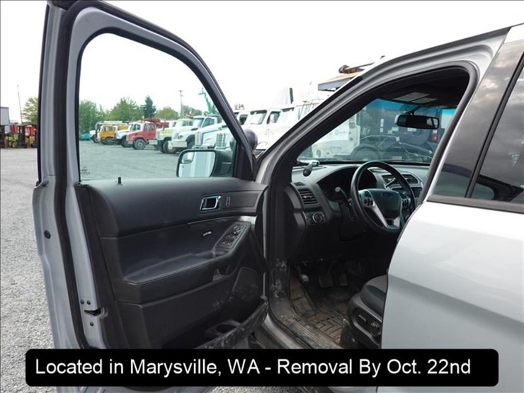 2014-ford-explorer-image-3