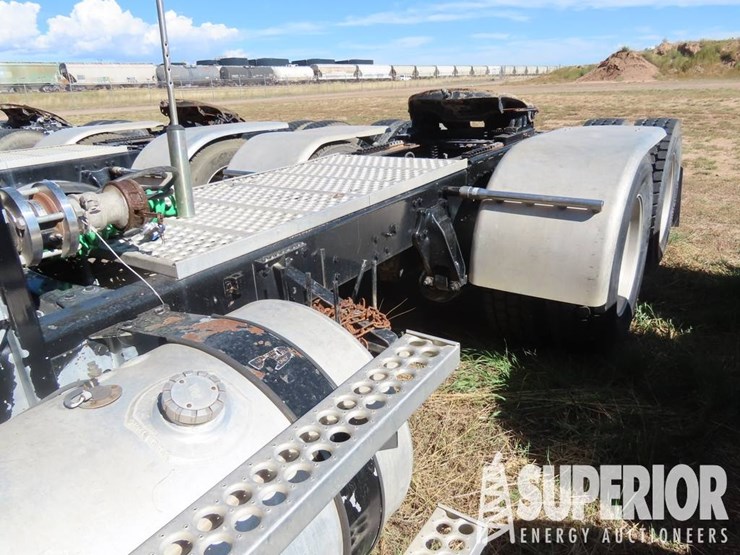 2014-western-star-4900-image-7