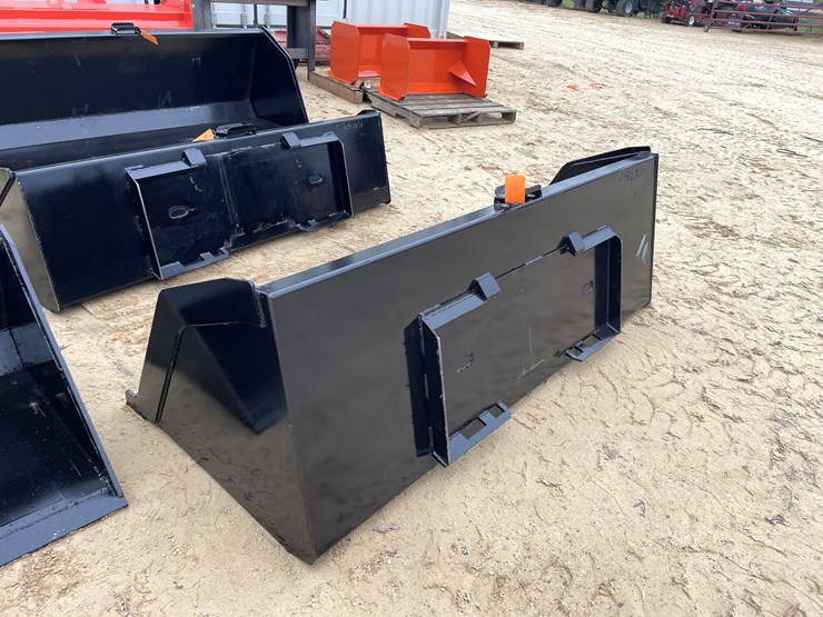 #2006-•-new-kc-84"-snow/litter-skid-steer-bucket-image-7