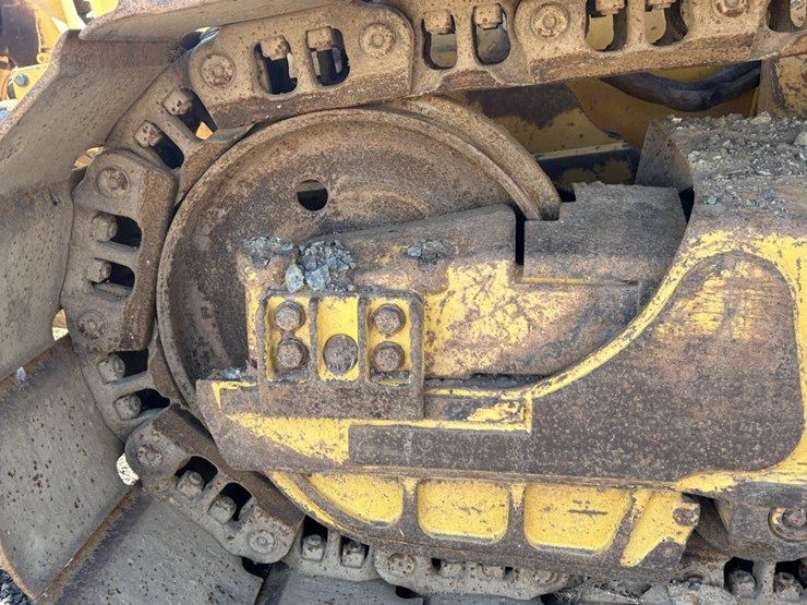 2014-komatsu-d39px-image-52
