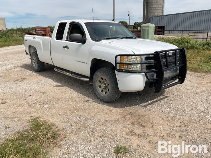 2007-chevrolet-silverado-1500-image-3