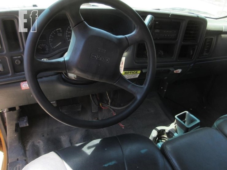 2001-gmc-3500-image-9