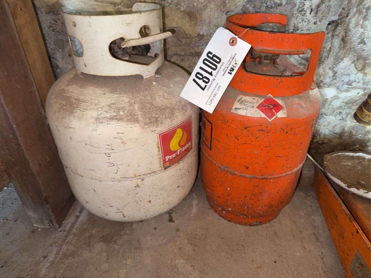 (2)-lp-cylinders-image-1