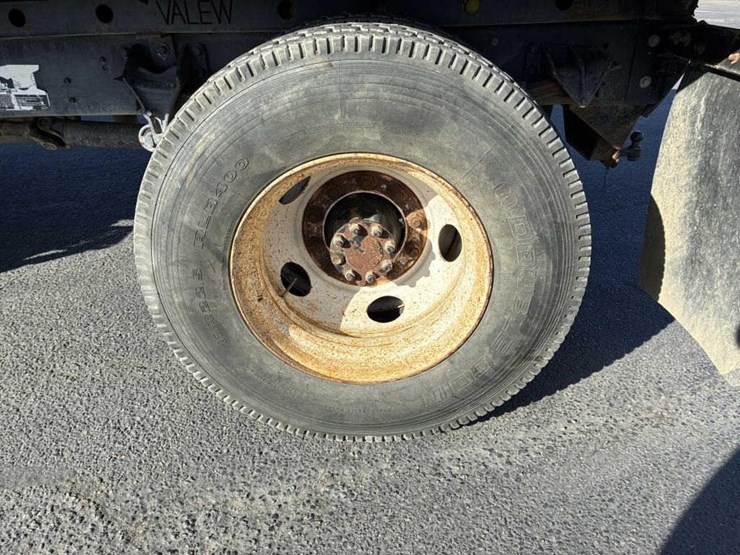 ford-f650-image-7
