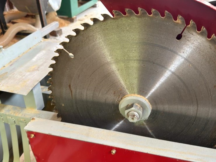 #106-•-trim-saw-image-7