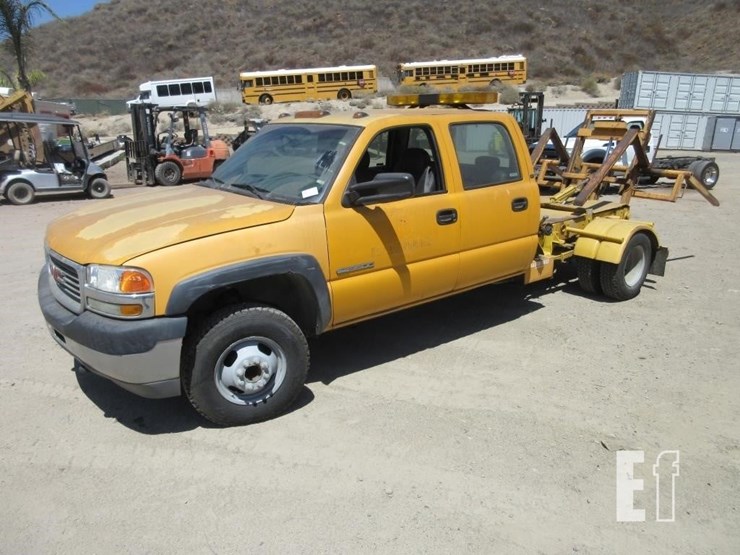 2001-gmc-3500-image-1