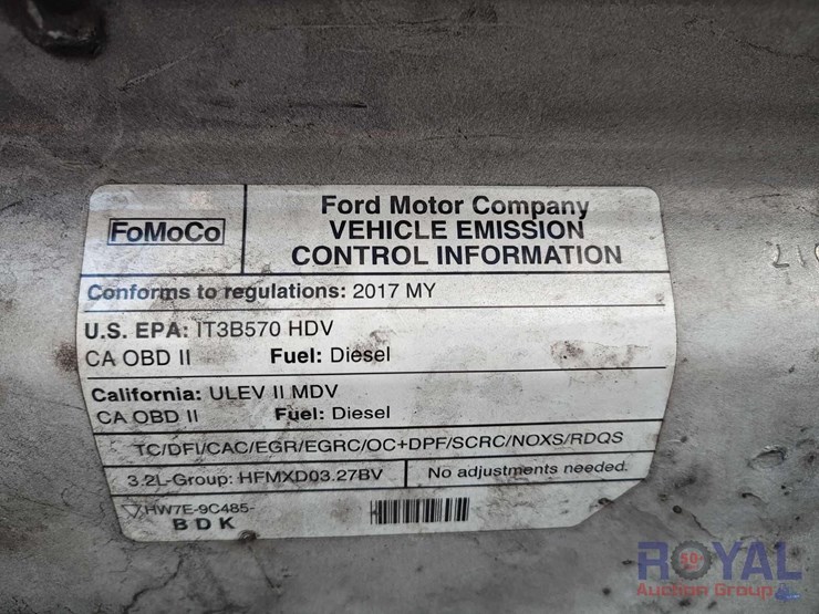 2017-ford-transit-image-7