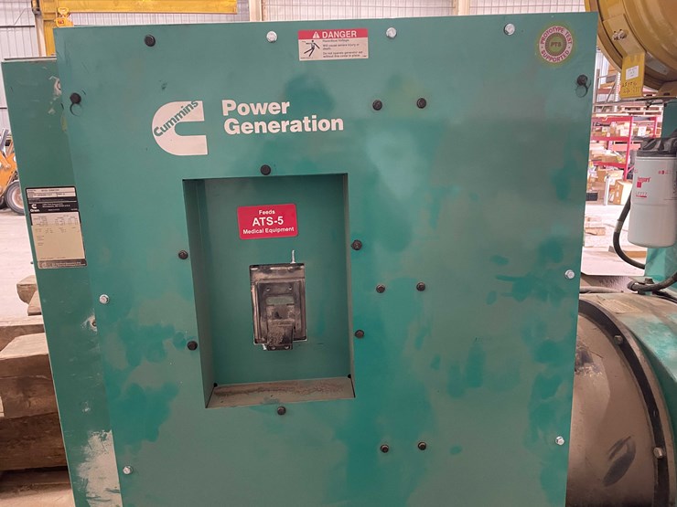 #8615-•-1999-cummins-dfeh-generator-(aps)-image-42