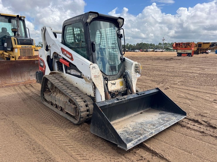 2022-bobcat-t595-image-6